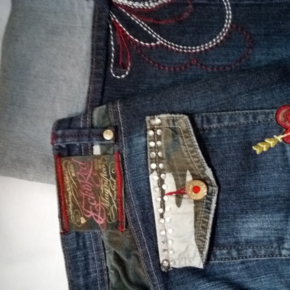 Echo Red capri Jeans with red and silver - Picture 4 of 5